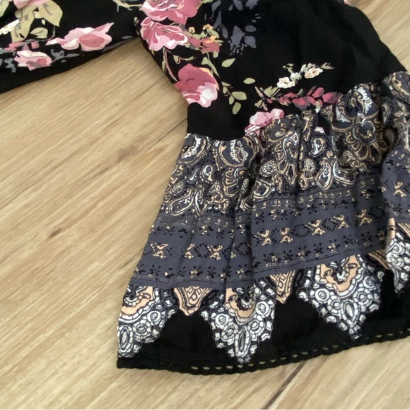 Angie Floral Boho Romper Women’s Medium - Picture 2 of 5